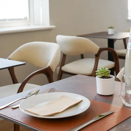 Hotel F52 Parme